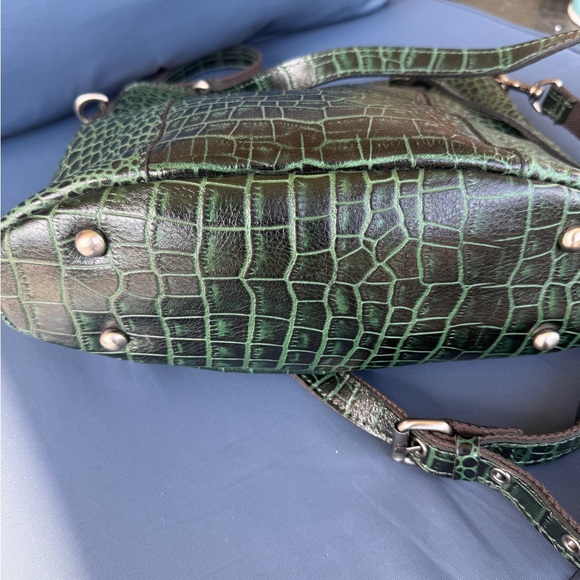 Patricia Nash Green Crocodile-Embossed Tote - Picture 4 of 6